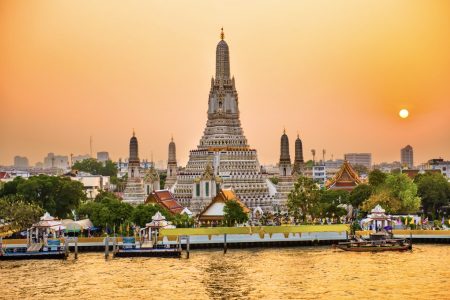 Wat Arun Bangkok during sunset